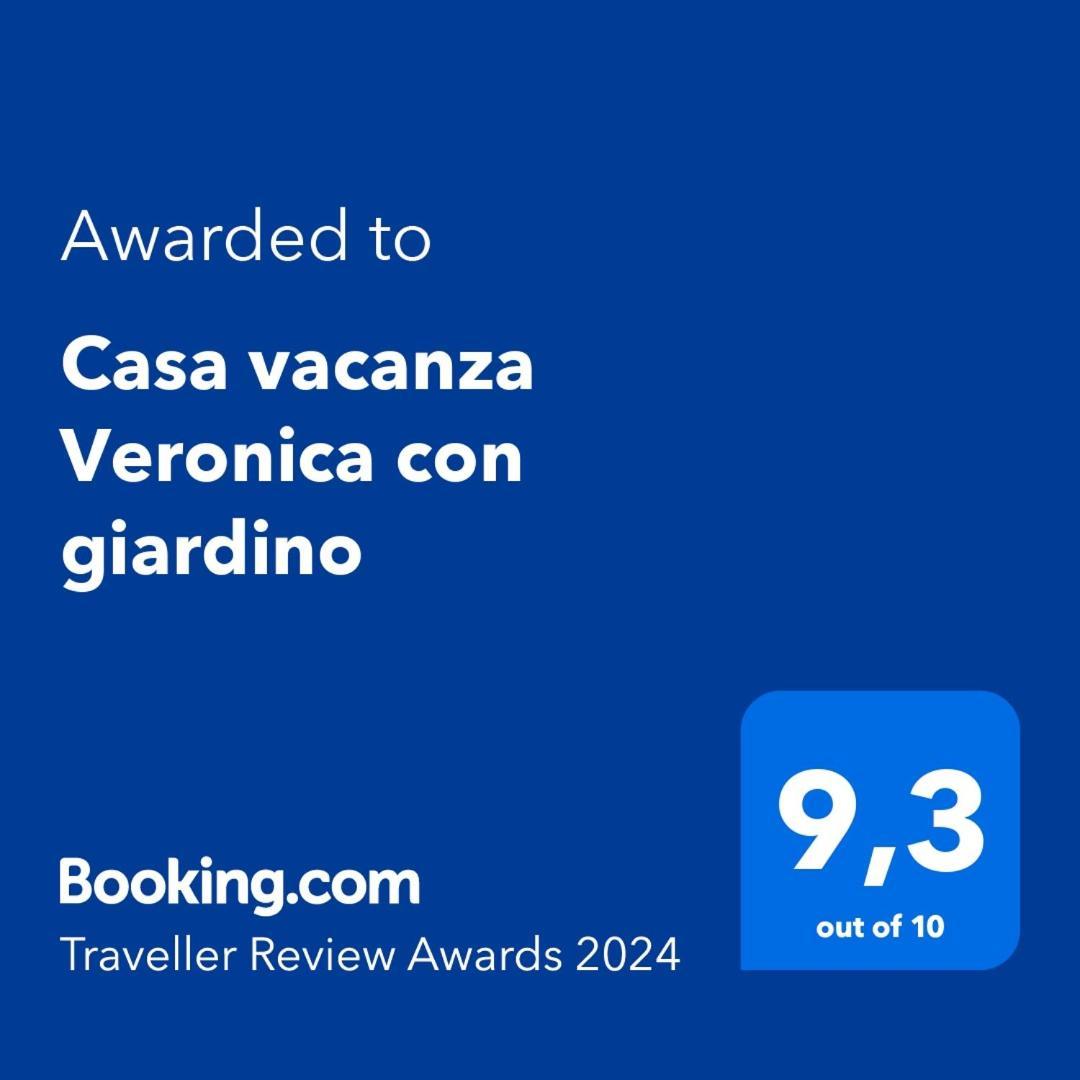 Casa Vacanza Veronica Con Giardino 韦尔巴尼亚 外观 照片